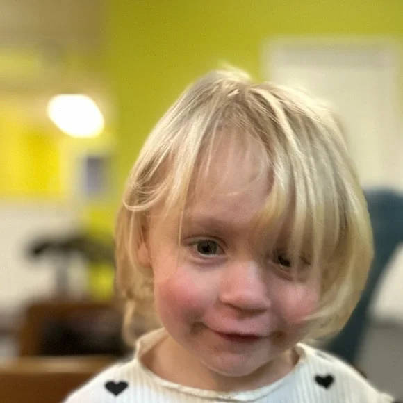 Men’s Adidas Freak 22 gold white 12 football cleats - Picture 9 of 13